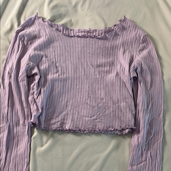 Lavender Ribbed Crop Top - Picture 2 of 2